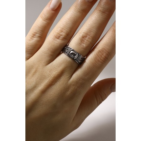 The ring "yin-yang", the color is black silver, dimensionless-3