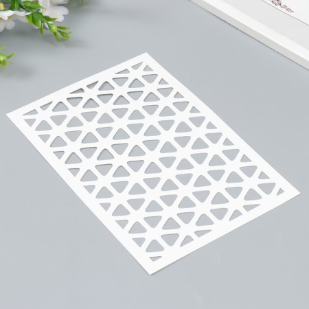 Plastic stencil "Geometry" 24x16 cm-1