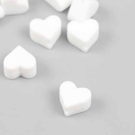 Busina silicone "heart" white d = 1.4 cm