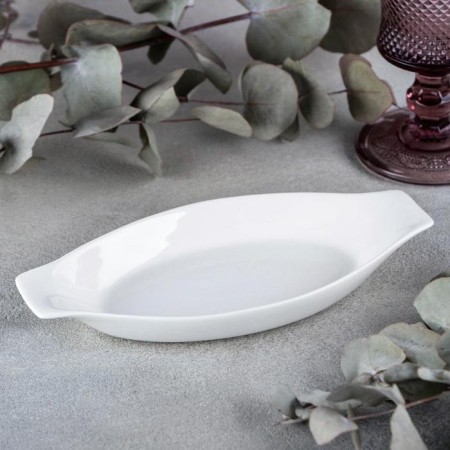 Porcelain forming form, 200 ml, 20 × 10 cm, white color