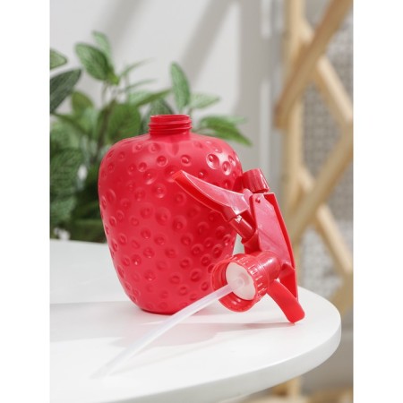 Pulverizer "Strawberry", 500 ml, red color-3