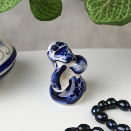 Souvenir "Snake with an apple", Gzhel, 5.5x4 cm-1