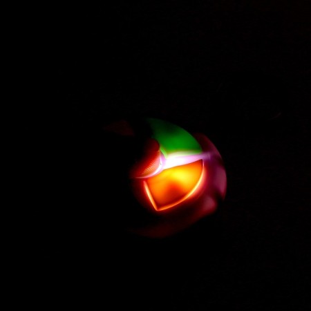 Developing toy "fly" light with sound, on the key-4