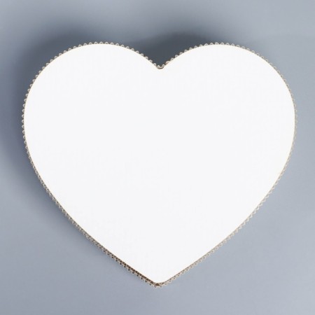 Gift box, confectionery packaging "Heart", pink 18 x 16.5 x 5 cm-3