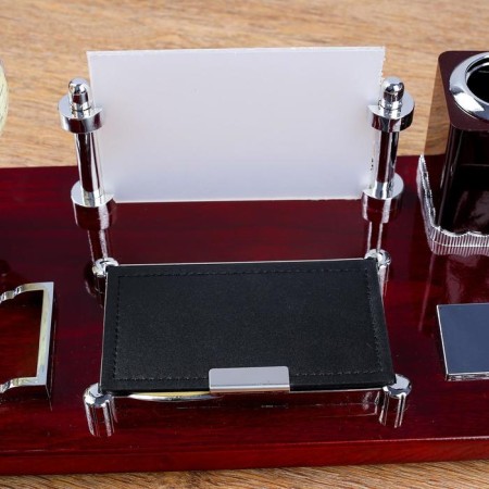 Desktop 5V1 (globe, sub. P/handles, sub -/papers, photo frames, bastard) mix-3