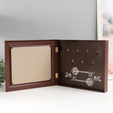 Key closed "Keys" 26.5x31.5 cm nut-2