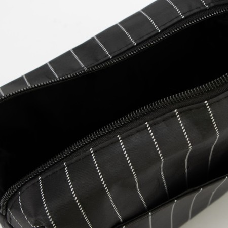 Lightning cosmetic bag, external pocket, black color-2