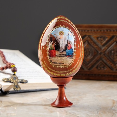 Souvenir egg "Sunday of Christ", on the stand