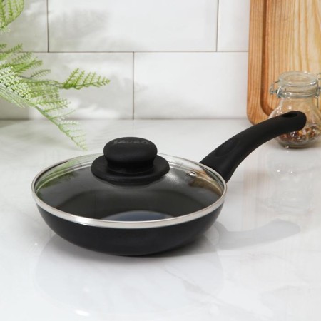 LITE pan, D = 18 cm, plastic handle, glass cover, anti -stick coating, black color