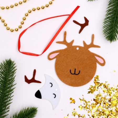 Set for creativity. Create a Christmas tree decoration from the felt "Dear Deer"-1