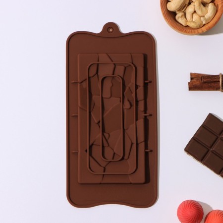 Form for chocolate of the Dolyan "Crushed Chocolate", 21.2 × 10.6 × 1 cm, brown color