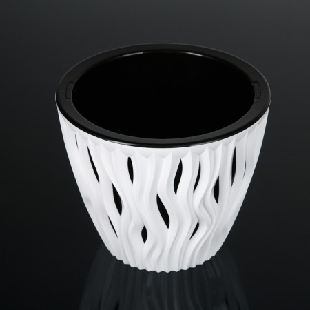 Kashpo for flowers with an insert "inspiration", 3 l, white-black color