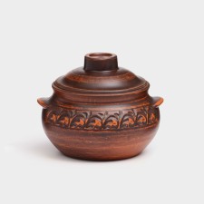 A baking pot with a lid 
