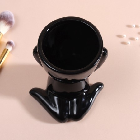 Interior subject "Mr. Green" A lover of silence 11.1*9.7*8.5 black ceramics-5