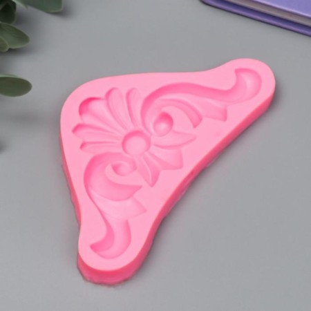 Mold Silicon "Pattern - a corner with a monogram" 1.3x6.1x11.1 cm-1