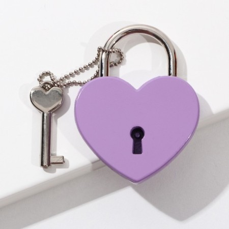 Wedding castle with the key "You+I = Family."-3