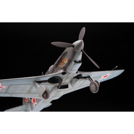The team-sorcerer "Soviet fighter Yak-9d" Zvezda, 1/48, (4815)-3