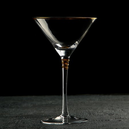 Glass glass for Martini "Lux", 250 ml