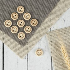 A set of wood straps 