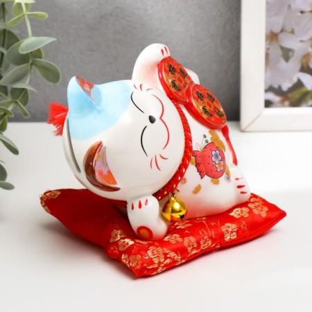 Pigger Ceramics "Cat Mani-Neko with coins on the rug" 10x12.5x7 cm-3