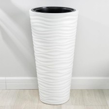 Kashpo for flowers with an insert 