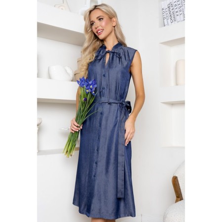 Women's dress, size 46-1