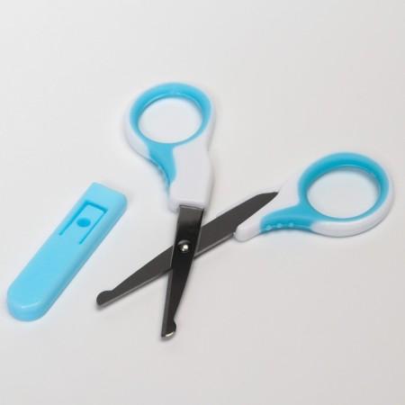 A childcare kit, 6 items: a children's comb, a brush, a knife with a cover, safe scissors with a cap, for a boy-5