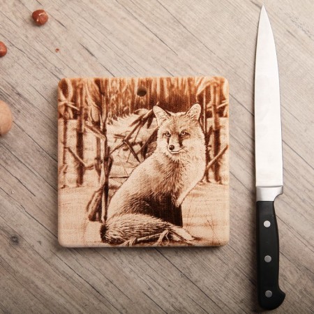 Board from the massif “Fox”, square, 18 × 18 cm