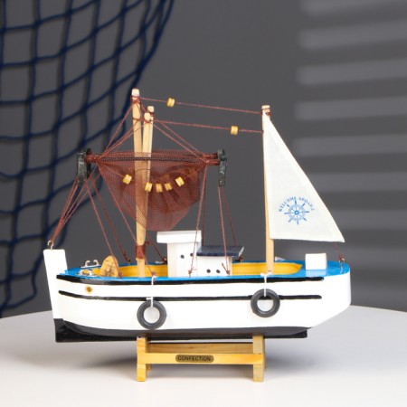 Souvenir ship "Fisherman" 24*23cm-1
