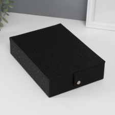 Casket leatherette for jewelry with a mirror 