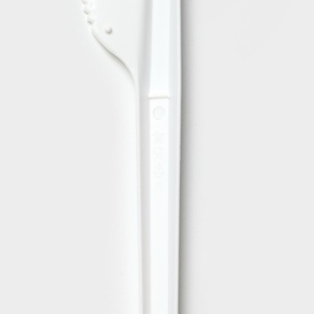 A set of plastic disposable tablespoons, 4 objects: fork, tablespoon, knife, teaspoon, 16.5 cm, white color-2