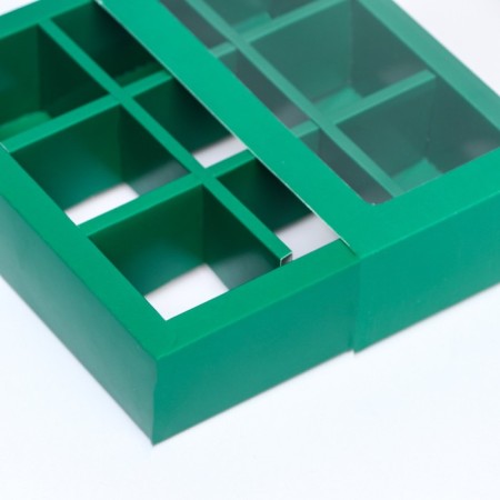Box for 9 sweets with a shell, emerald, 14.5 x 14.5 x 3.5 cm-3