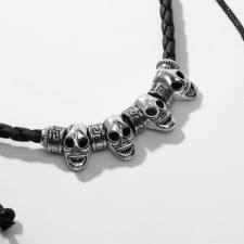 Piece on the cord 