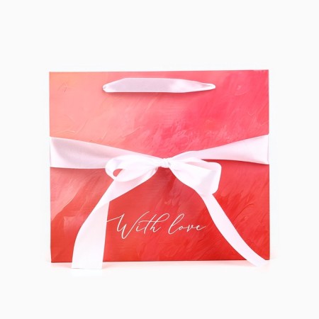 Laminated packet with a ribbon "with love", m 30 × 9 × 26 cm-1