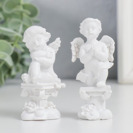 Polystone souvenir "Snowty angel is a thoughtful angel on a column with flowers" mix 7.5x3x3 cm