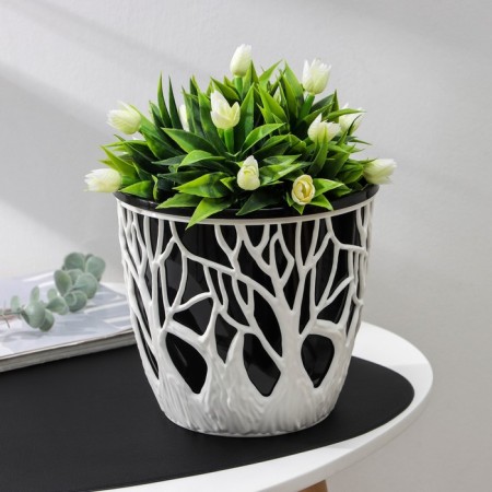 Kashpo for flowers with a “Forest” insert, 3 l, white-black color