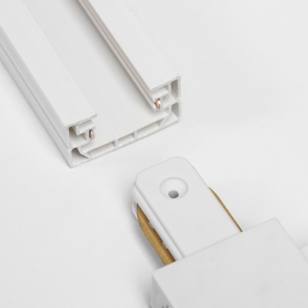 Connector for the tire pipeline T figurative white-3