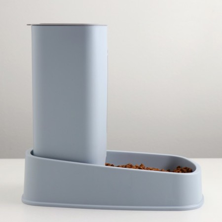 Auto feeder with a beveled bowl, non -slip legs 3 l, gray-2