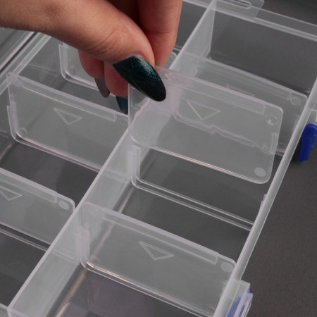 Organizer for needlework, with a suspension, with removable cells, 8 departments, 20 × 13.5 × 4.5 cm, the color is transparent-2