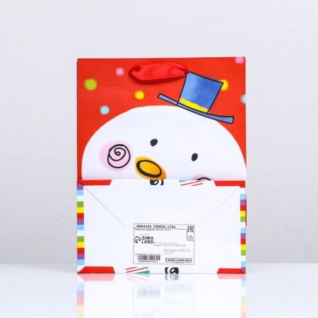 Laminated "Snowman" 18 x 23 x 10-1