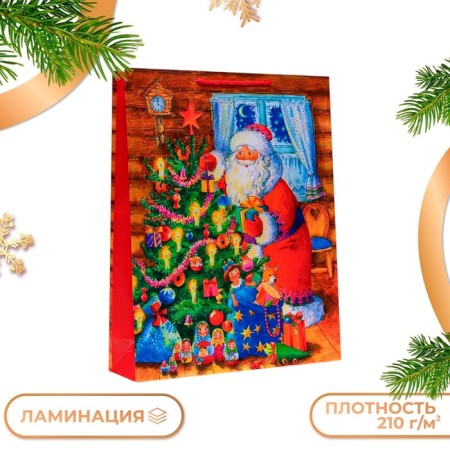 New Year. Gift package "Santa Claus at the Christmas tree", 33 x 42.5 x 10 cm.