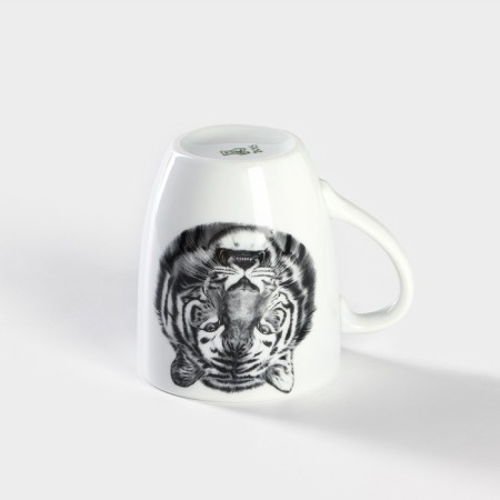 Porcelain mug "Tiger", 300 ml-2