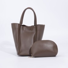 Bag Women's Tout with zipper, brown color