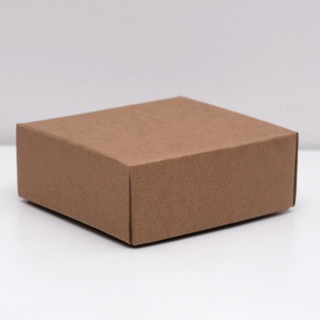 Box the team without printing a lid is a brown without a window 14.5 x 14.5 x 6 cm