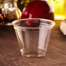 A glass of plastic disposable PET, 200 ml, d = 9.5 cm, the color is transparent