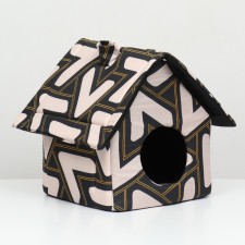 Animal house large, 37 x 35 x 45 cm, mix of colors
