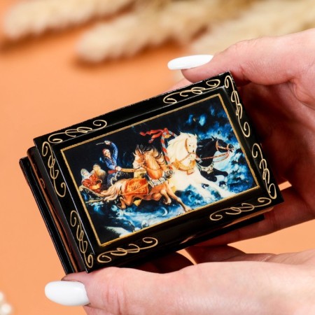 Casket "Troika", 6 × 9 cm, lacquer miniature-2