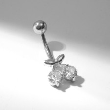 Piercing in the navel 