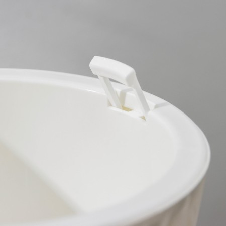 Kashpo for flowers with an insert "Inspiration", 3 l, white color-2