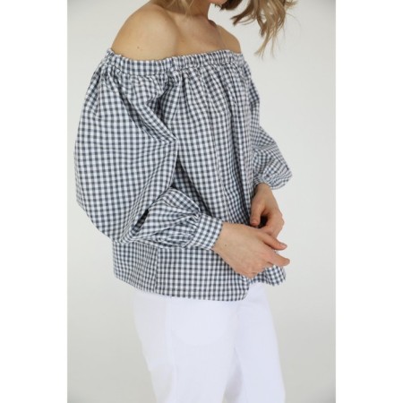Shoulder blouse, size 42-44-6
